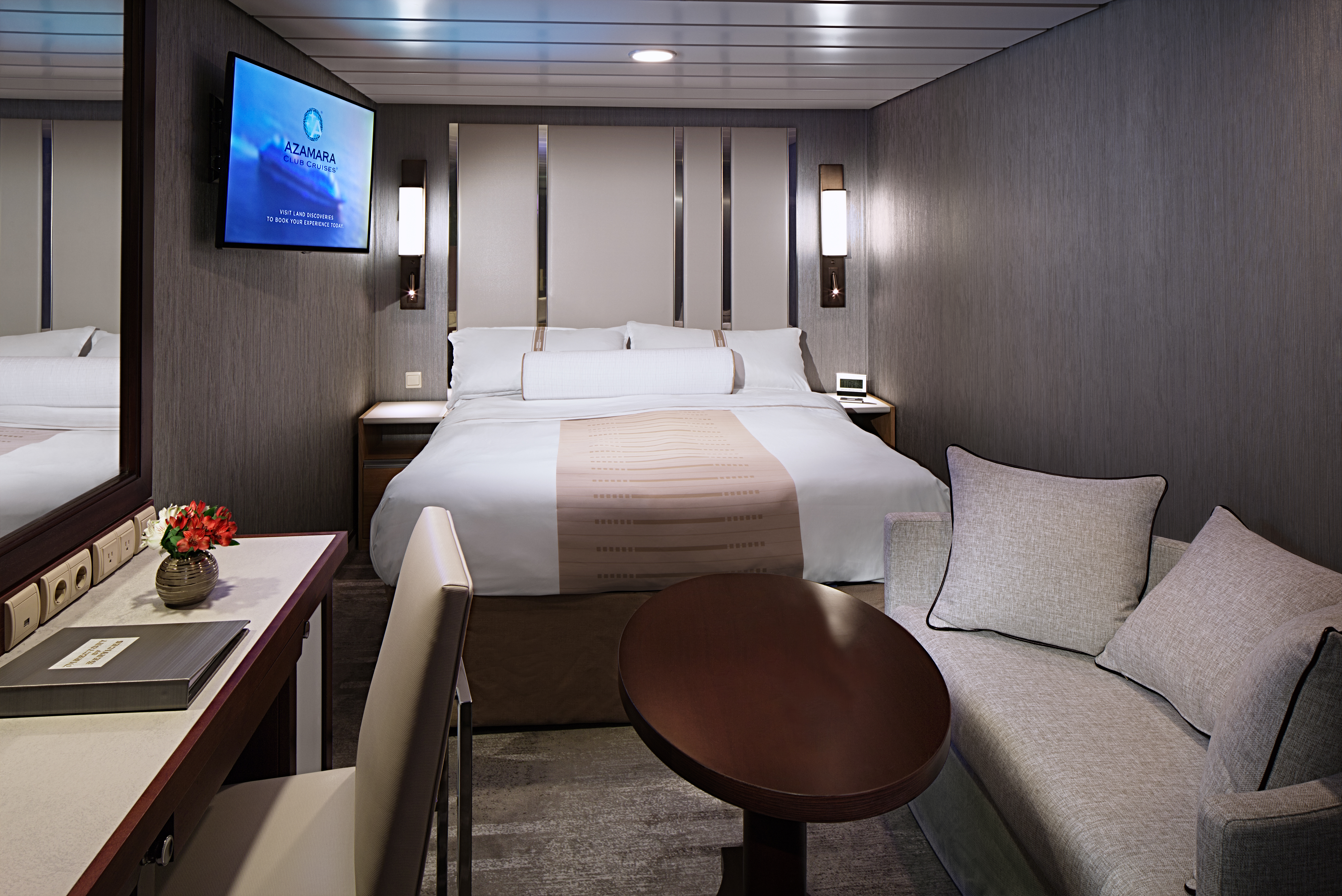 Club Interior Stateroom – [10]