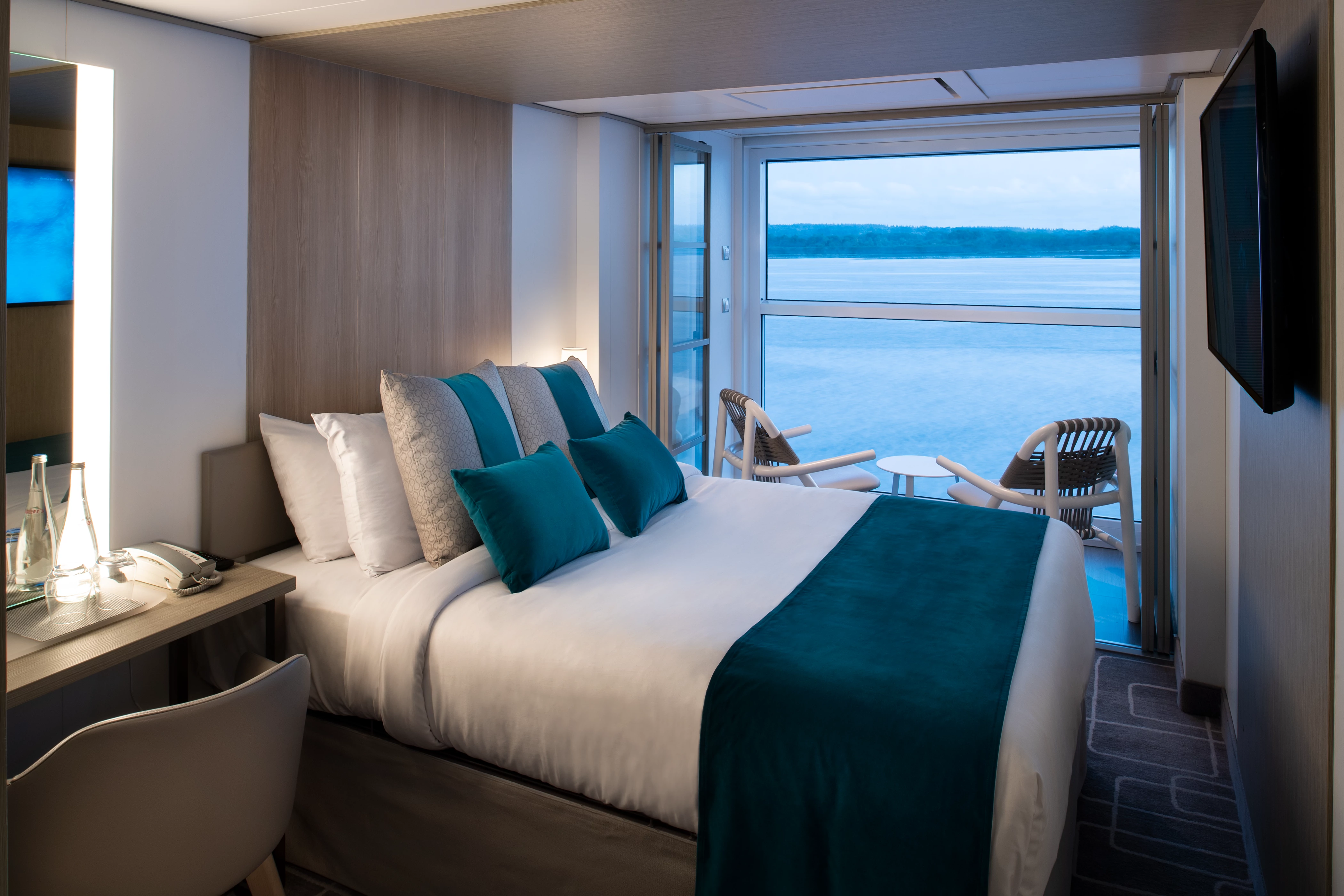 Edge Single Stateroom with Infinite Veranda – [ES]